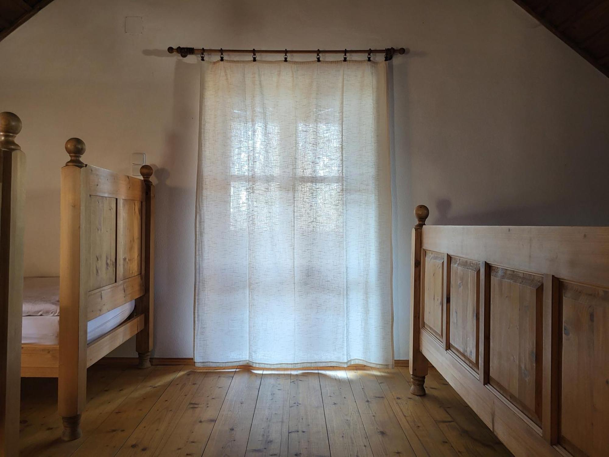 Apartmany Cerveny Dvur Chvalšiny エクステリア 写真